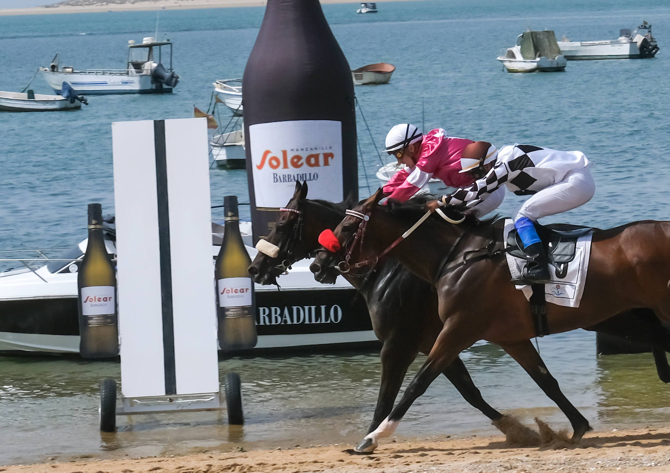 FOTOS: Arranca el segundo ciclo de las Carreras de Caballos en Sanlúcar