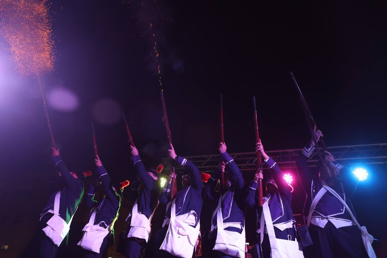 Puntales celebra su Fiesta de los cañonazos tras años de ausencia