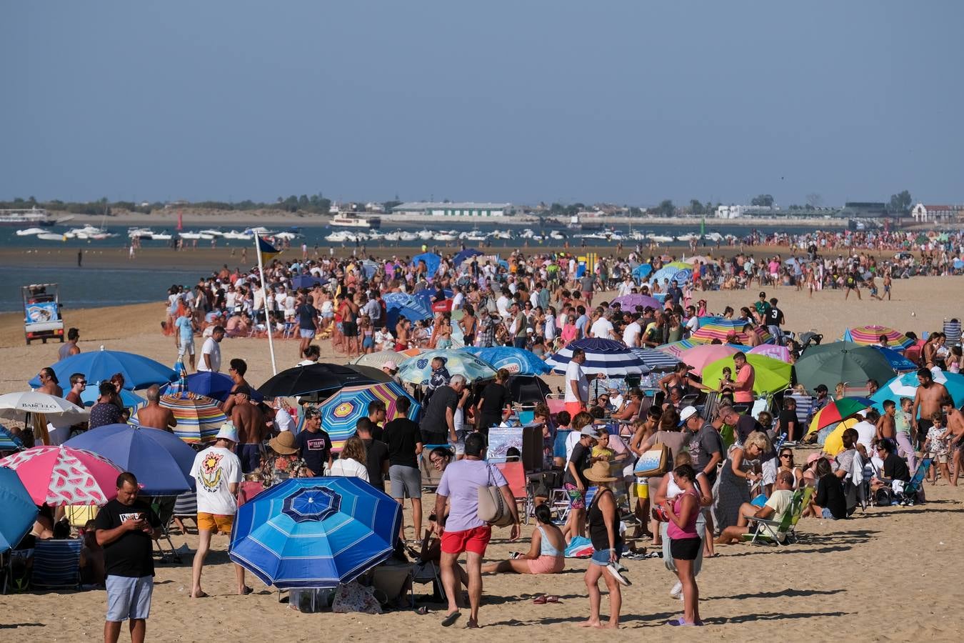 Fotos: Sanlúcar disfruta con el último galope del verano