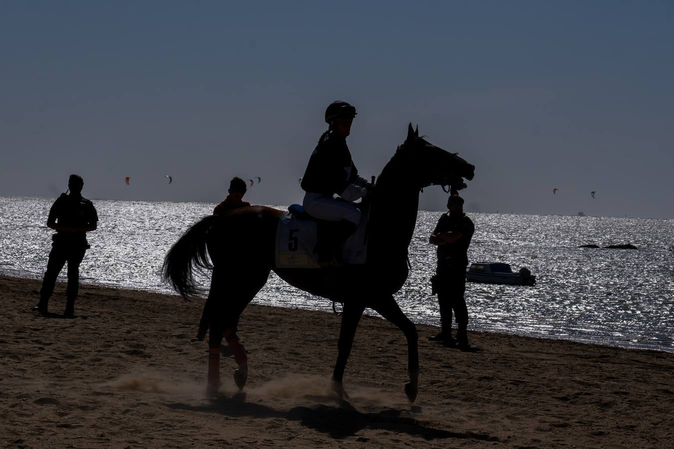 Fotos: Sanlúcar disfruta con el último galope del verano