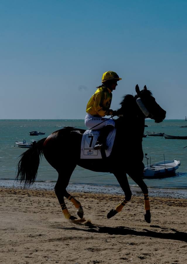 Fotos: Sanlúcar disfruta con el último galope del verano