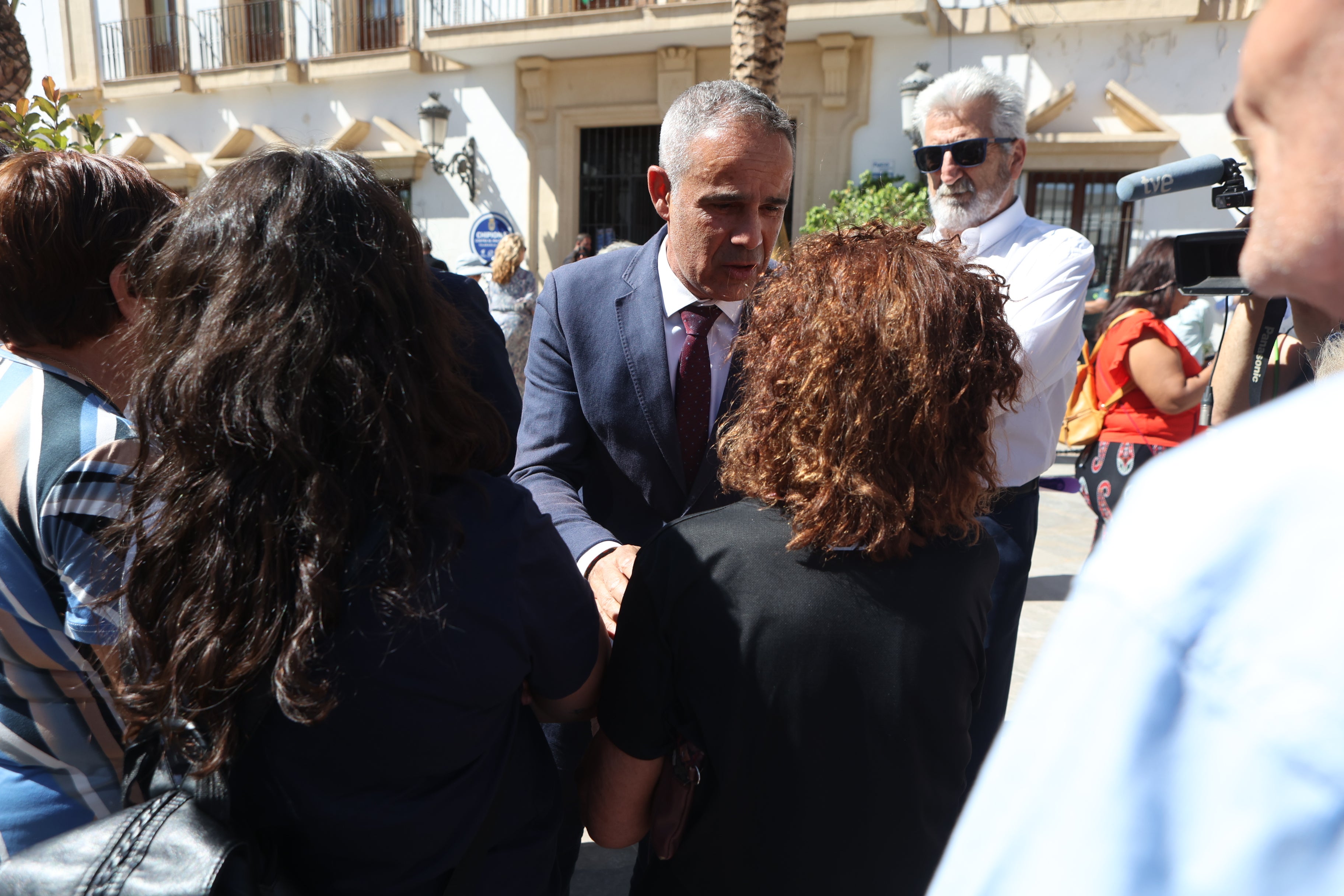 Fotos: Chipiona llora y condena el crimen machista de Encarni