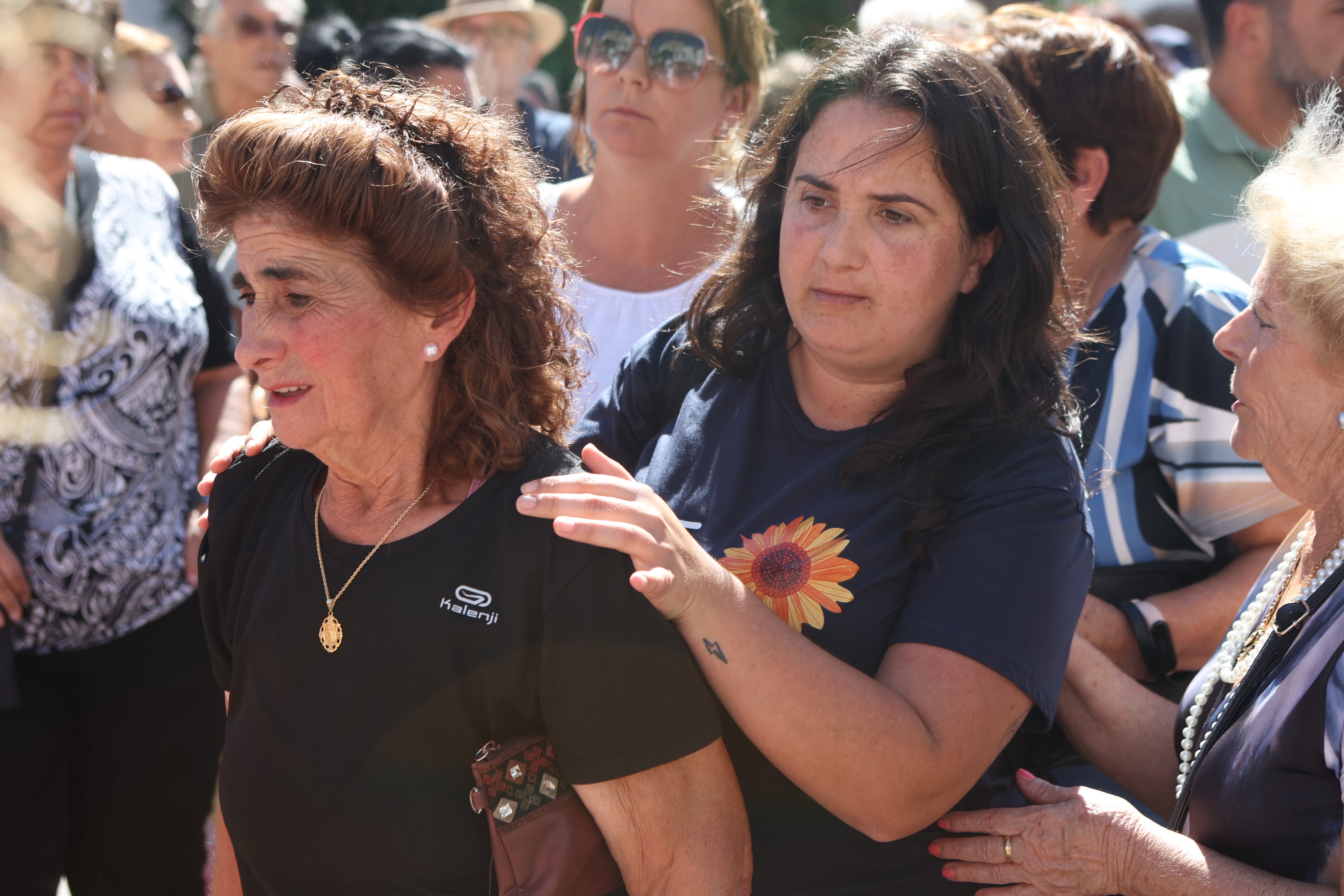 Fotos: Chipiona llora y condena el crimen machista de Encarni