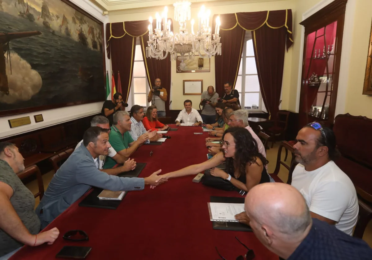 Primera reunión del Consejo de Participación del Concurso Oficial de Agrupaciones Carnavalescas.