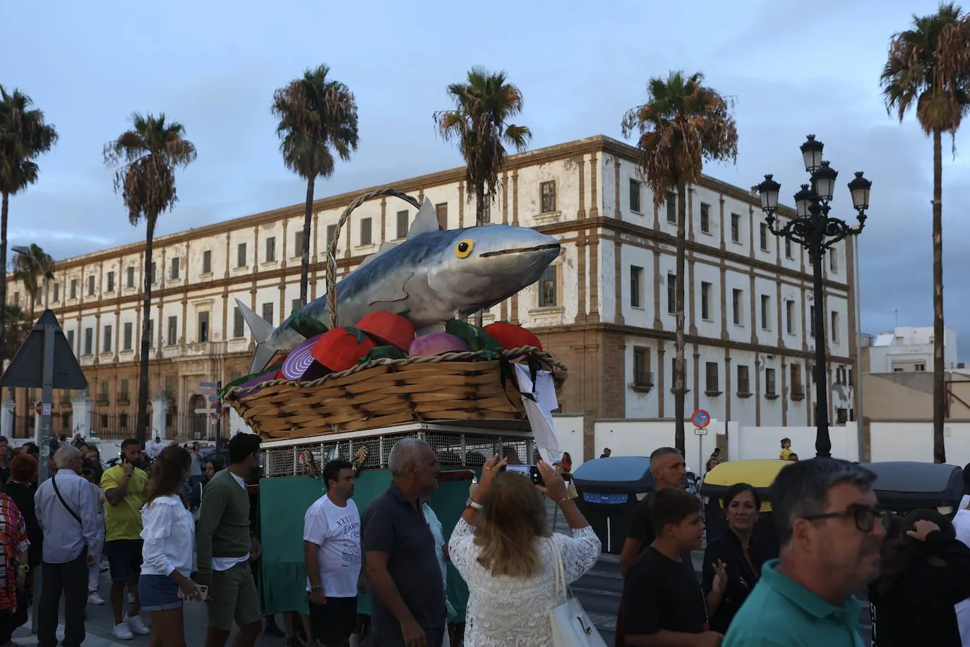 Fotos: El Entierro de la Caballa más triste en Cádiz