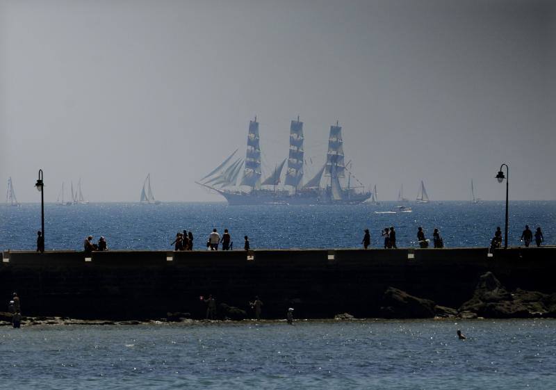 Fotos: Así fue la Gran Regata de 2012 en Cádiz