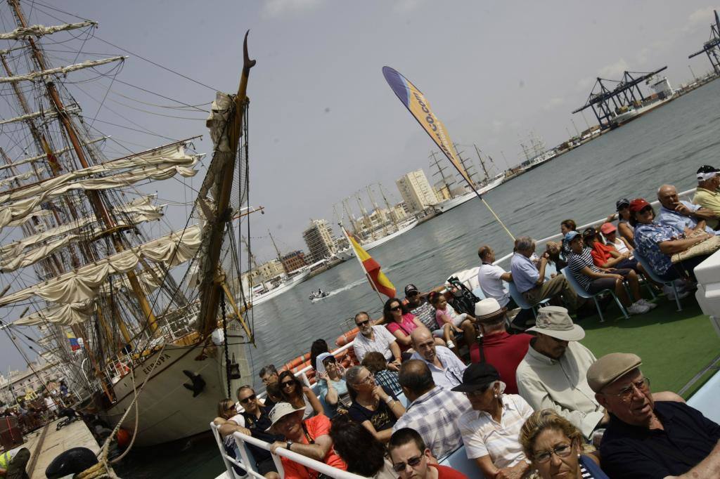 Fotos: Así fue la Gran Regata de 2012 en Cádiz