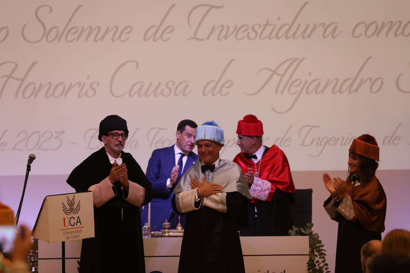 Fotos: Alejandro Sanz es investido doctor Honoris Causa de la Universidad de Cádiz