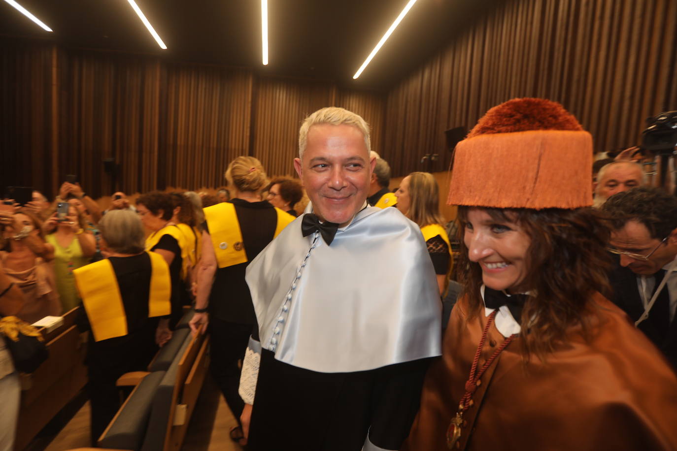 Fotos: Alejandro Sanz es investido doctor Honoris Causa de la Universidad de Cádiz