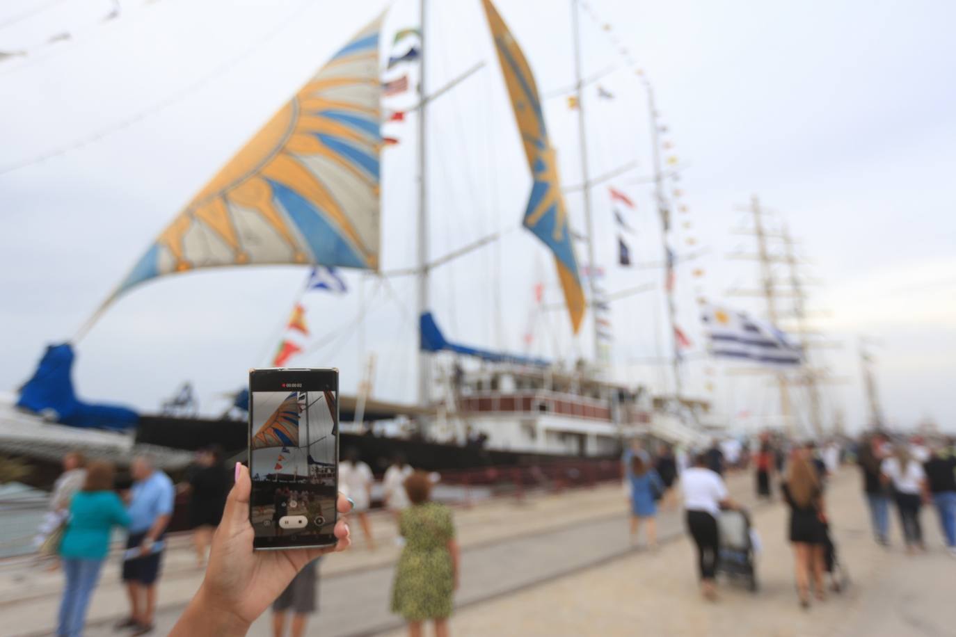 Fotos: El muelle de Cádiz se transforma en Parque Regata