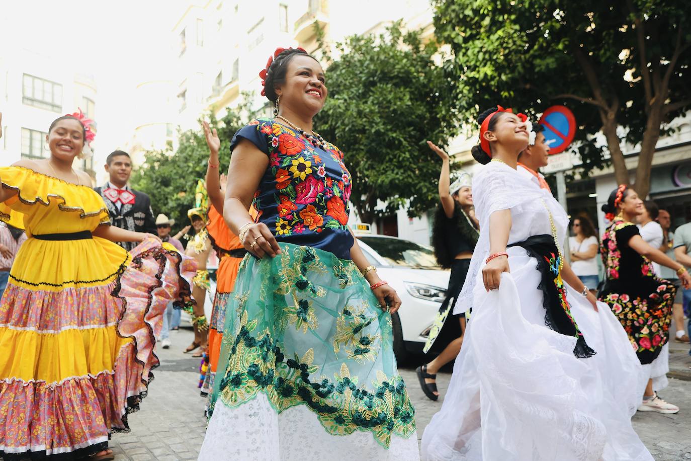 Fotos: Desfile de tripulantes de la Gran Regata 2023 de Cádiz