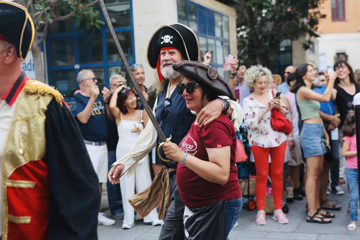 Fotos: Desfile de tripulantes de la Gran Regata 2023 de Cádiz
