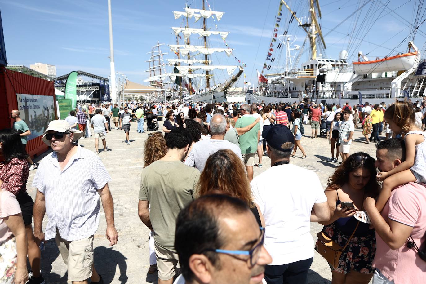Fotos: La Gran Regata de Cádiz vive un sábado grande antes de la despedida a los veleros