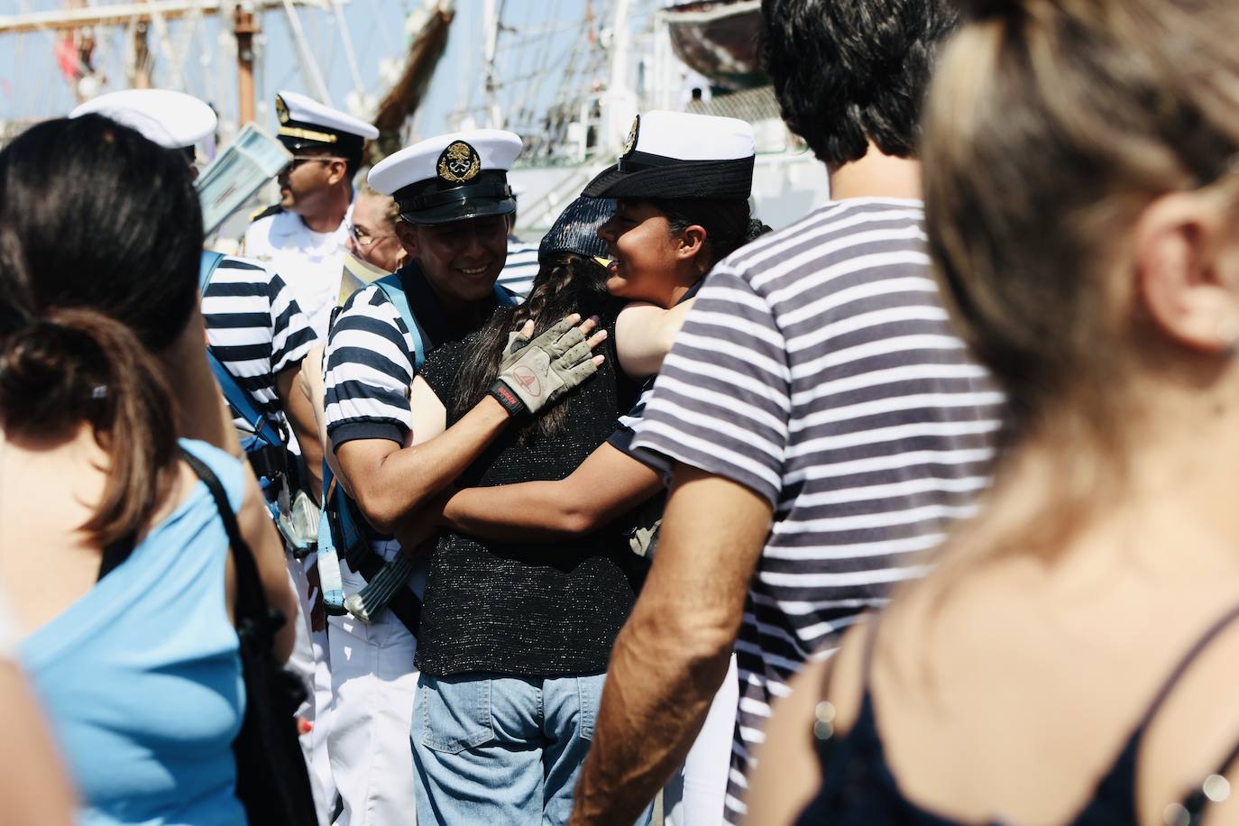 Las imágenes de la Parada Naval y despedida de la Gran Regata de Cádiz 2023