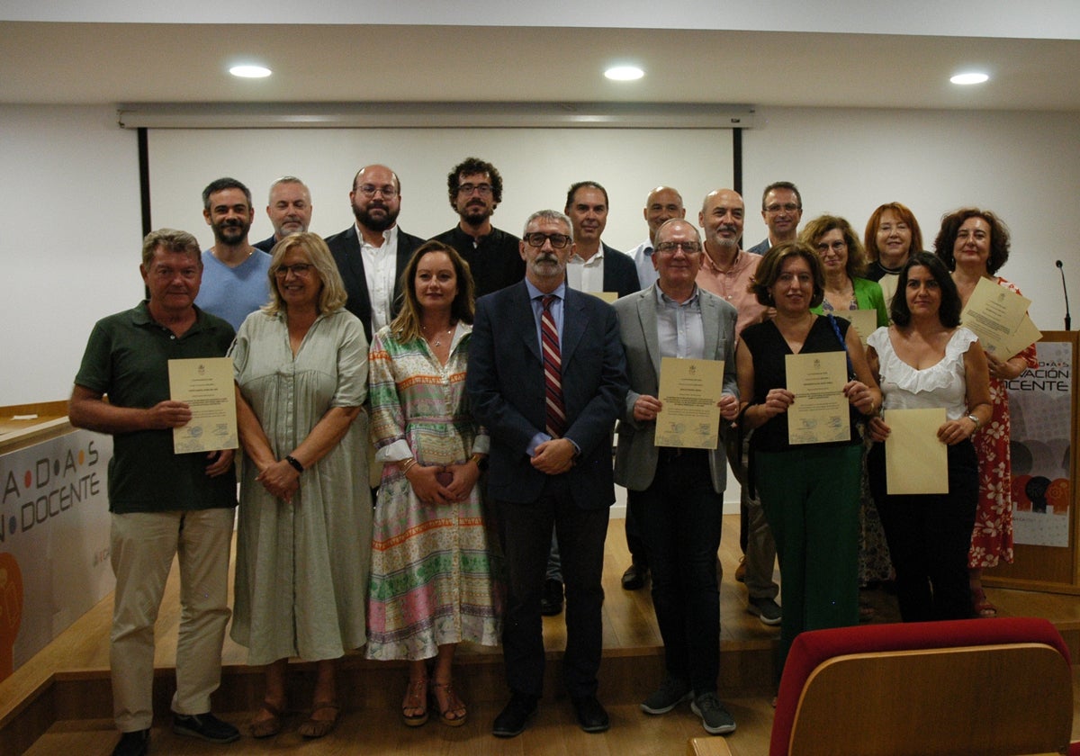 Premios Proyectos de Innovación y Mejora Docente del curso 2021/22.