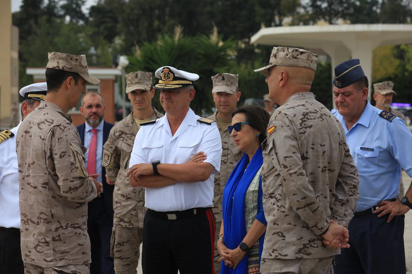 Fotos: Visita de Margarita Robles al Real Observatorio y al &#039;Tercio de la Armada&#039; de San Fernando