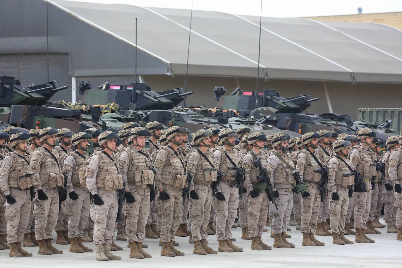 Fotos: Visita de Margarita Robles al Real Observatorio y al &#039;Tercio de la Armada&#039; de San Fernando