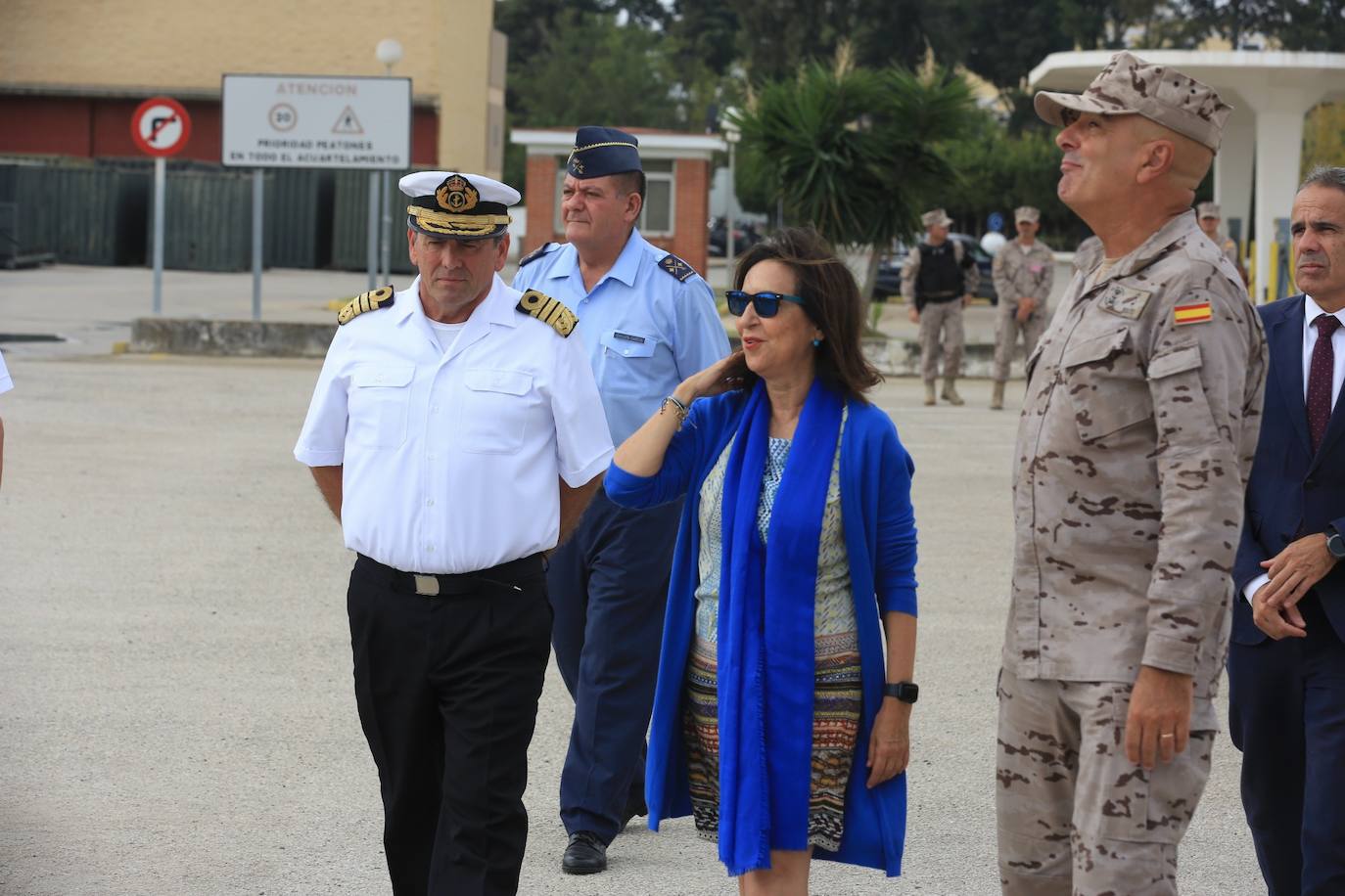 Fotos: Visita de Margarita Robles al Real Observatorio y al &#039;Tercio de la Armada&#039; de San Fernando