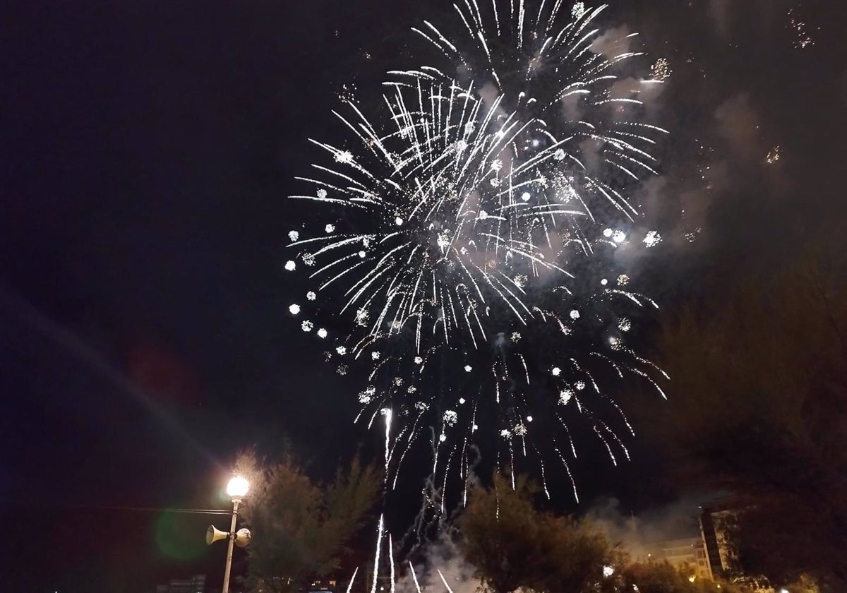 Fuegos artificiales en San Roque.