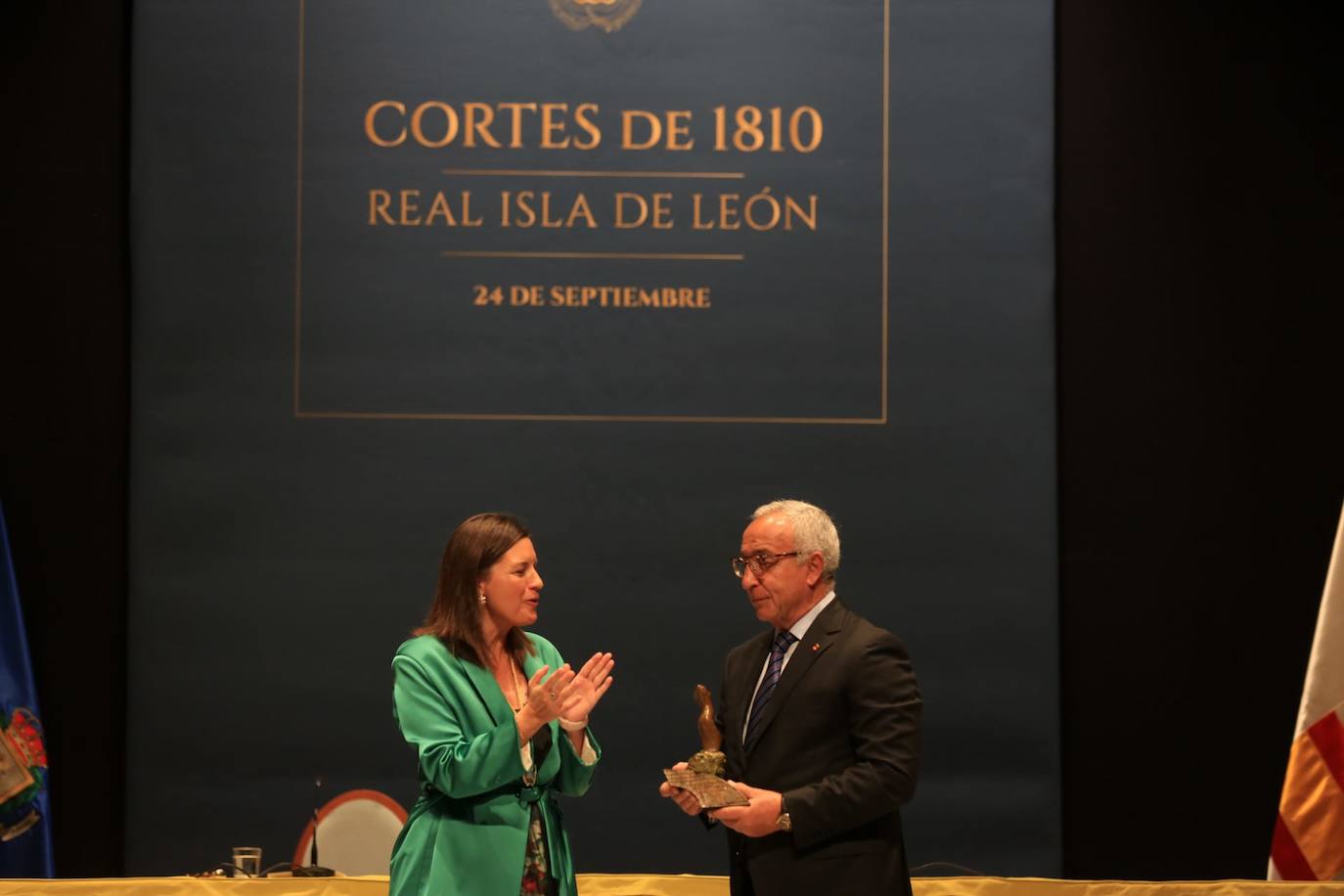 Fotos: La llama de libertad y democracia prende en La Isla