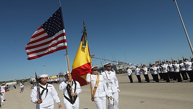 Vídeo: 70 aniversario de la Base Naval de Rota