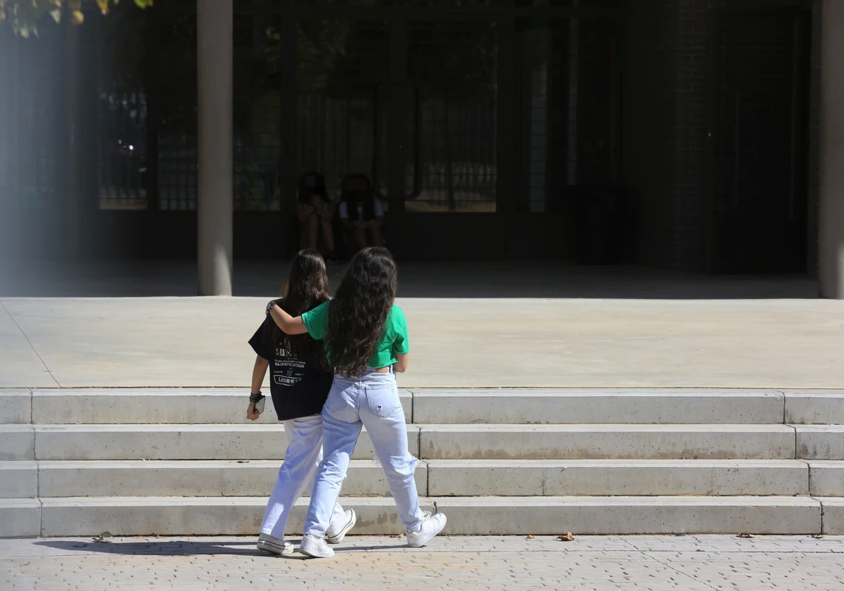 Dos alumnas del instituto de Jerez.