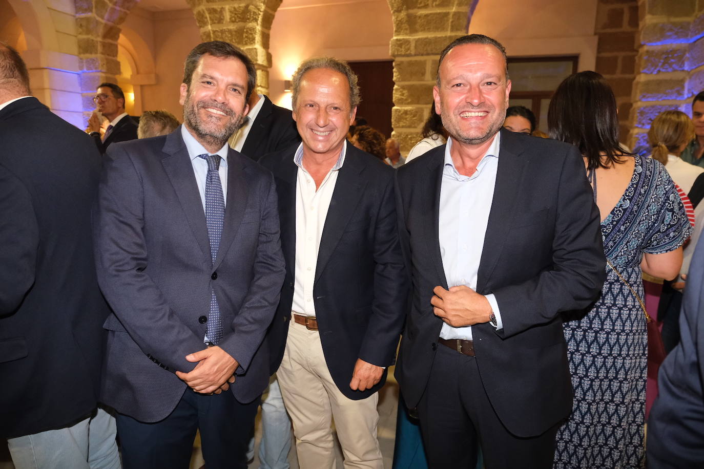 Fotos: Fiesta Cádiz Solidaria de LA VOZ de Cádiz y Fundación &#039;La Caixa&#039;