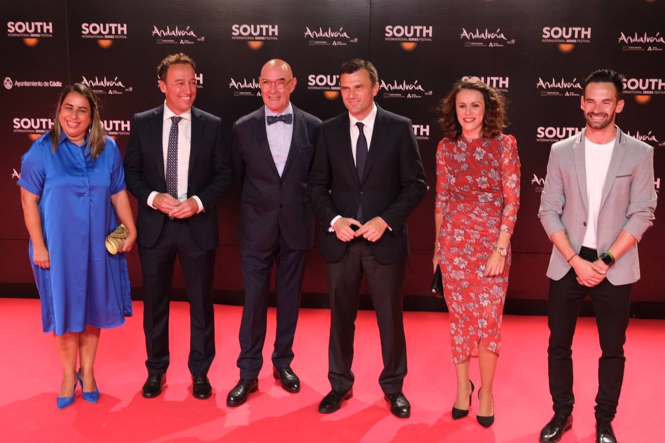 Fotos: La llegada de los invitados a la gala de inauguración (I)