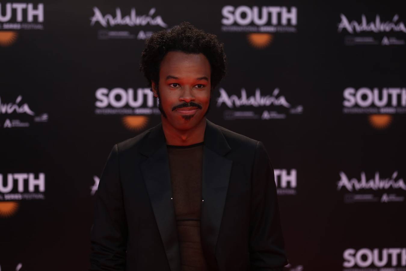 Fotos: La llegada de los invitados a la gala de inauguración (III)