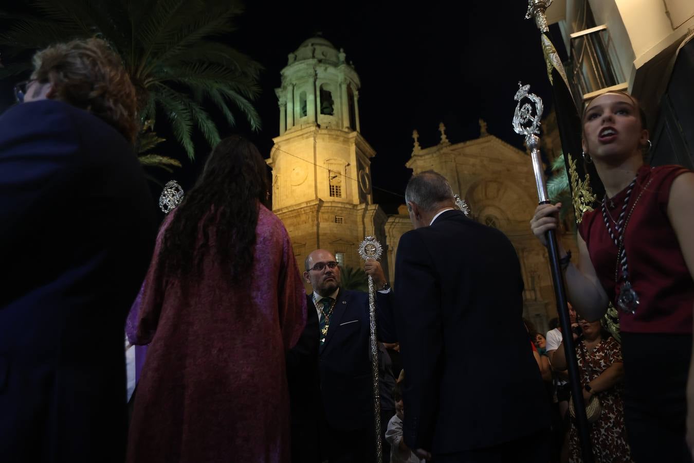 Fotos: La Virgen del Rosario, por las calles de Cádiz