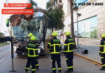 Accidente mortal en Cádiz: un autobús atropella a varias personas y deja tres muertos tras perder el control