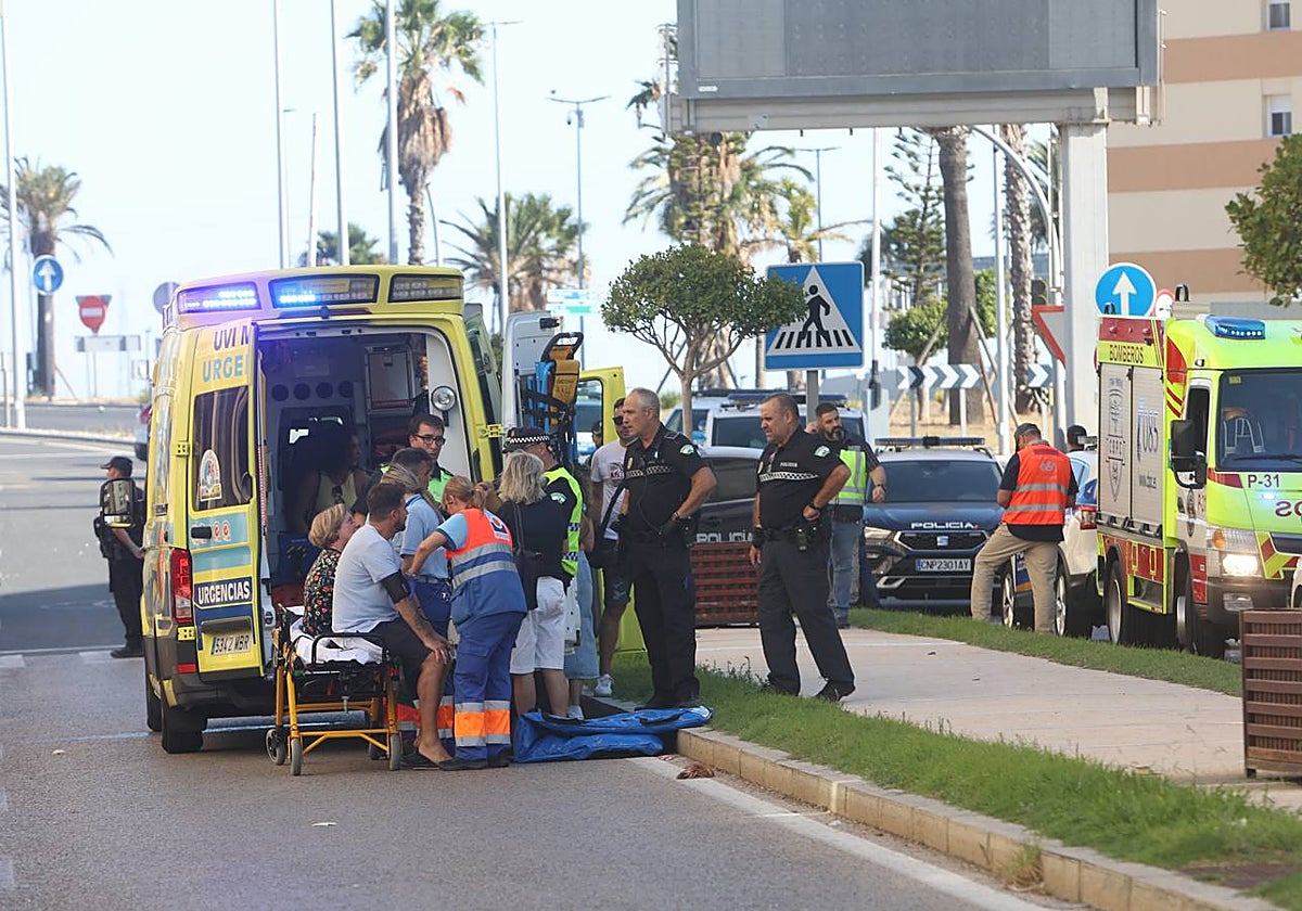 Fotos: Grave accidente de tráfico en Cádiz