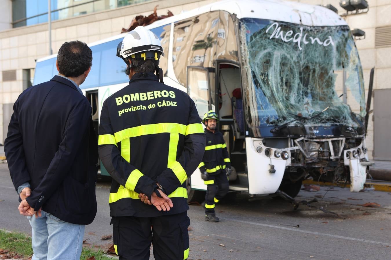 Fotos: Grave accidente de tráfico en Cádiz
