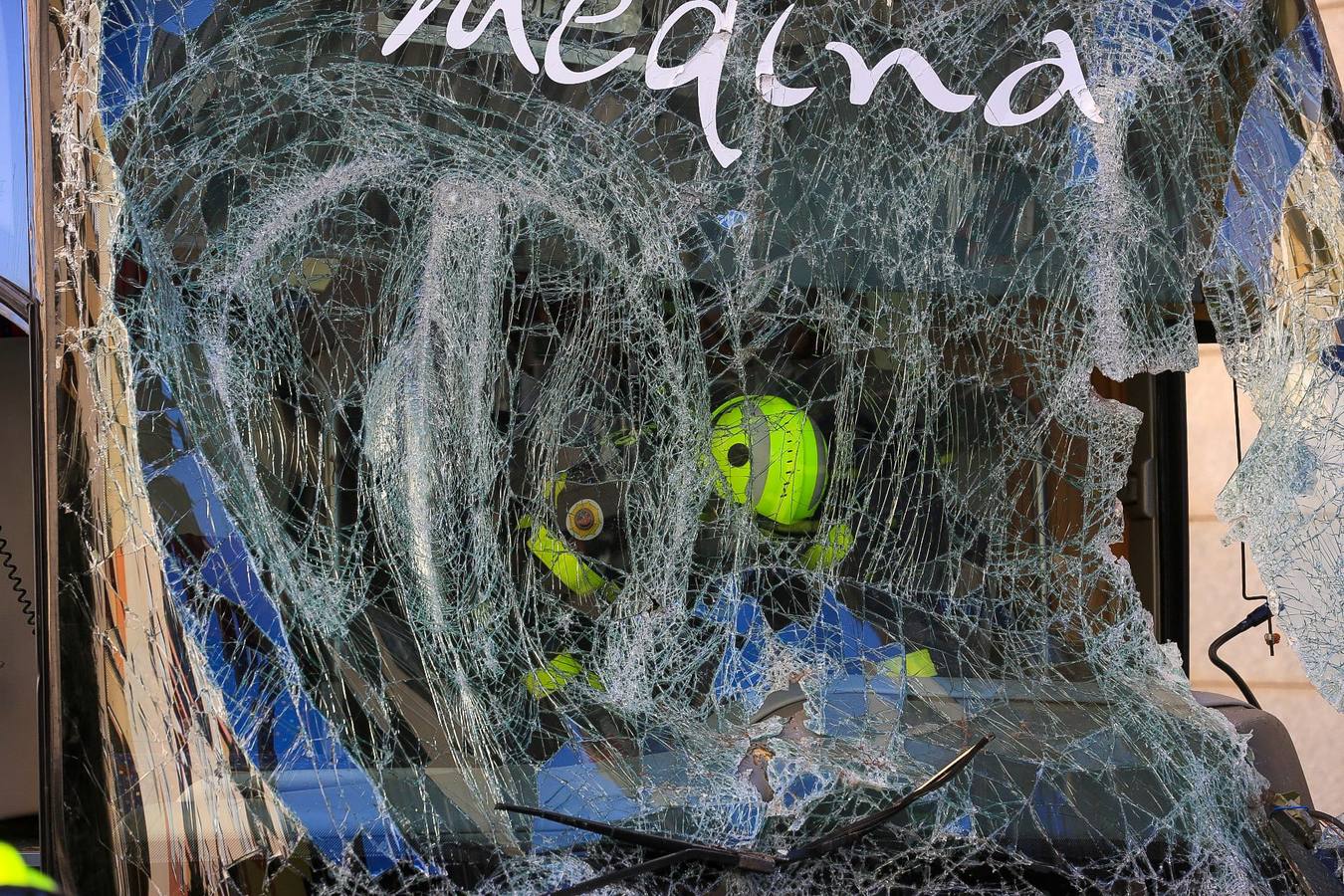 Fotos: Grave accidente de tráfico en Cádiz