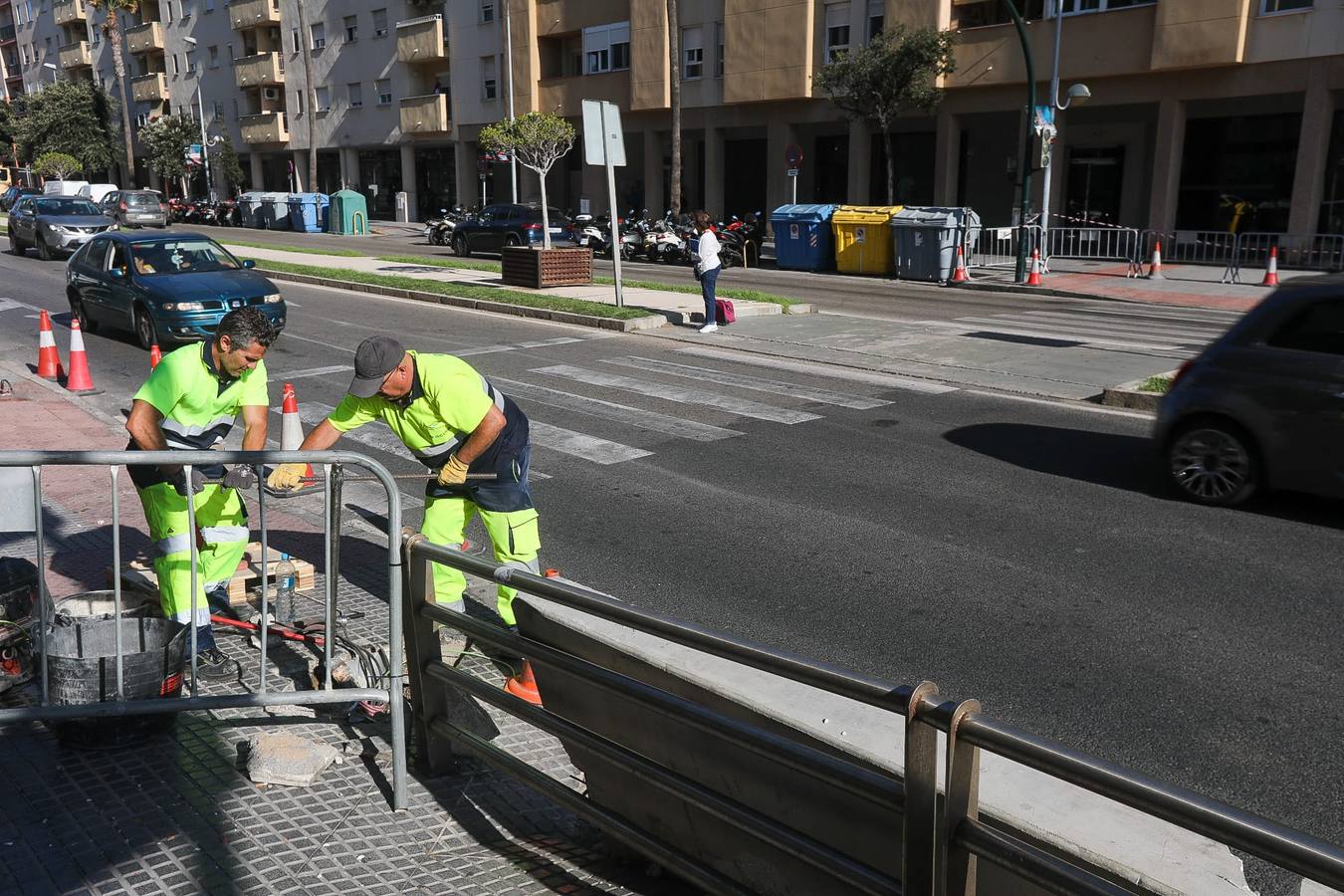 Fotos: El barrio de Astilleros trata de recuperar la normalidad tras el accidente