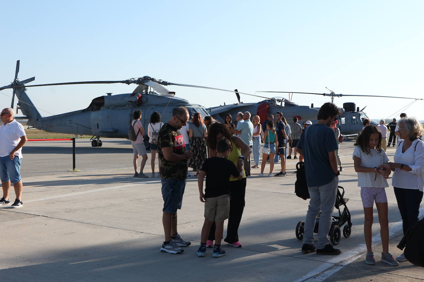 En imágenes: Más de 2.000 personas visitan la Base Naval de Rota con motivo del Día de la Fiesta Nacional