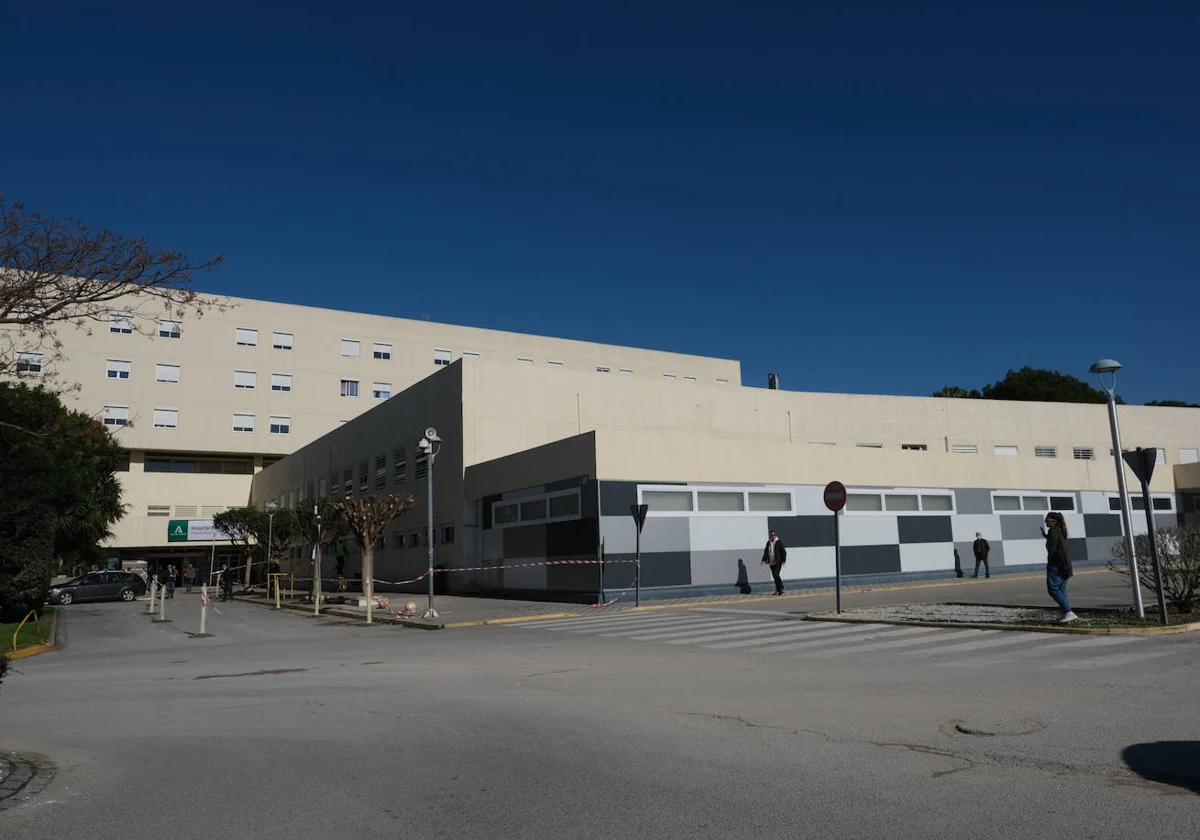 Imagen del Hospital de Puerto Real, uno de los centros hospitalarios del SAS de la Junta de Andalucía en Cádiz.