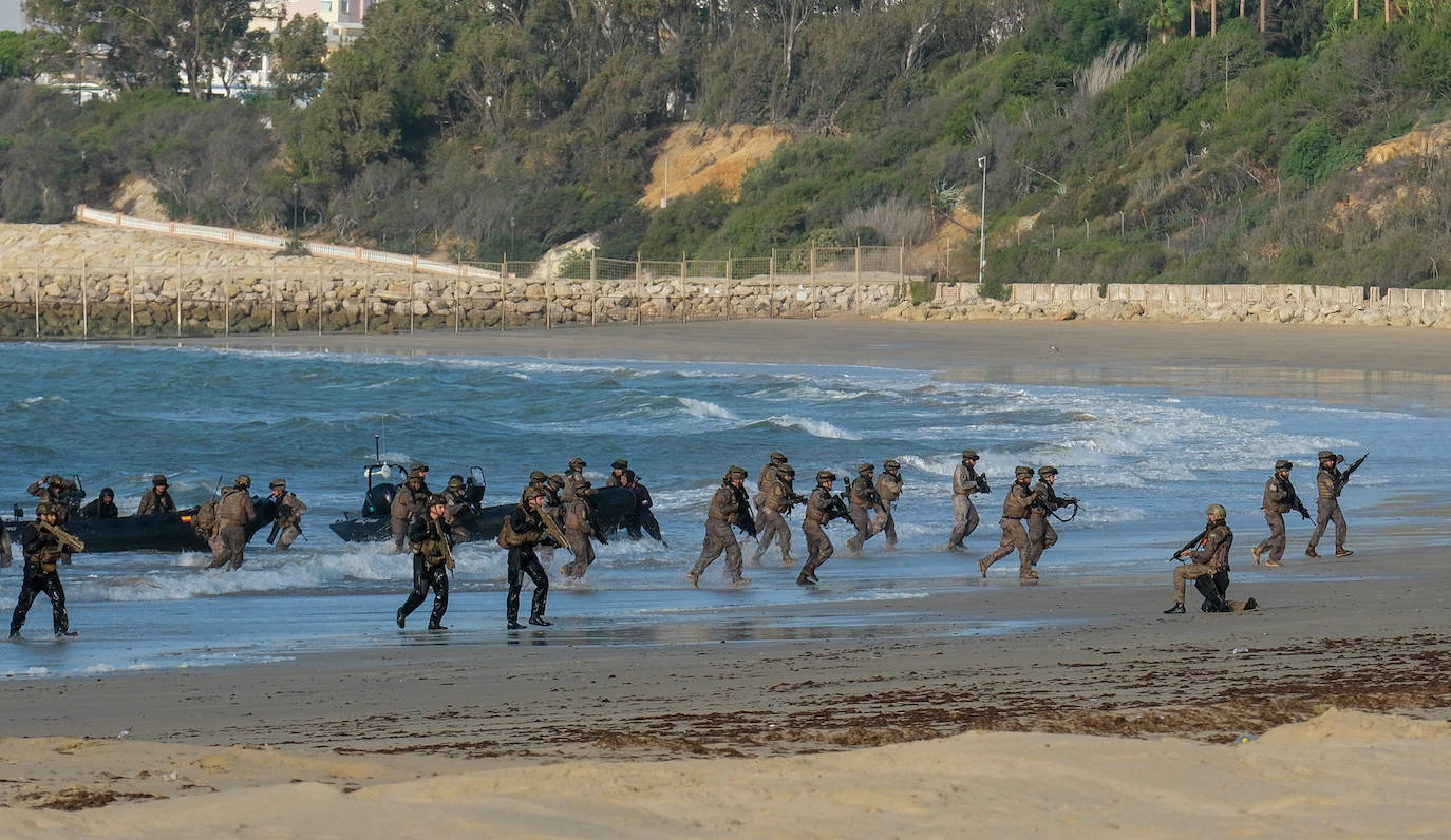 En imágenes: Josep Borrell visita el ejercicio &#039;Milex-23&#039; de la Unión Europea en Cádiz