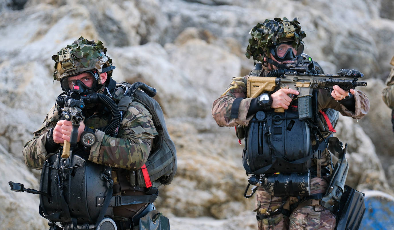 En imágenes: Josep Borrell visita el ejercicio &#039;Milex-23&#039; de la Unión Europea en Cádiz