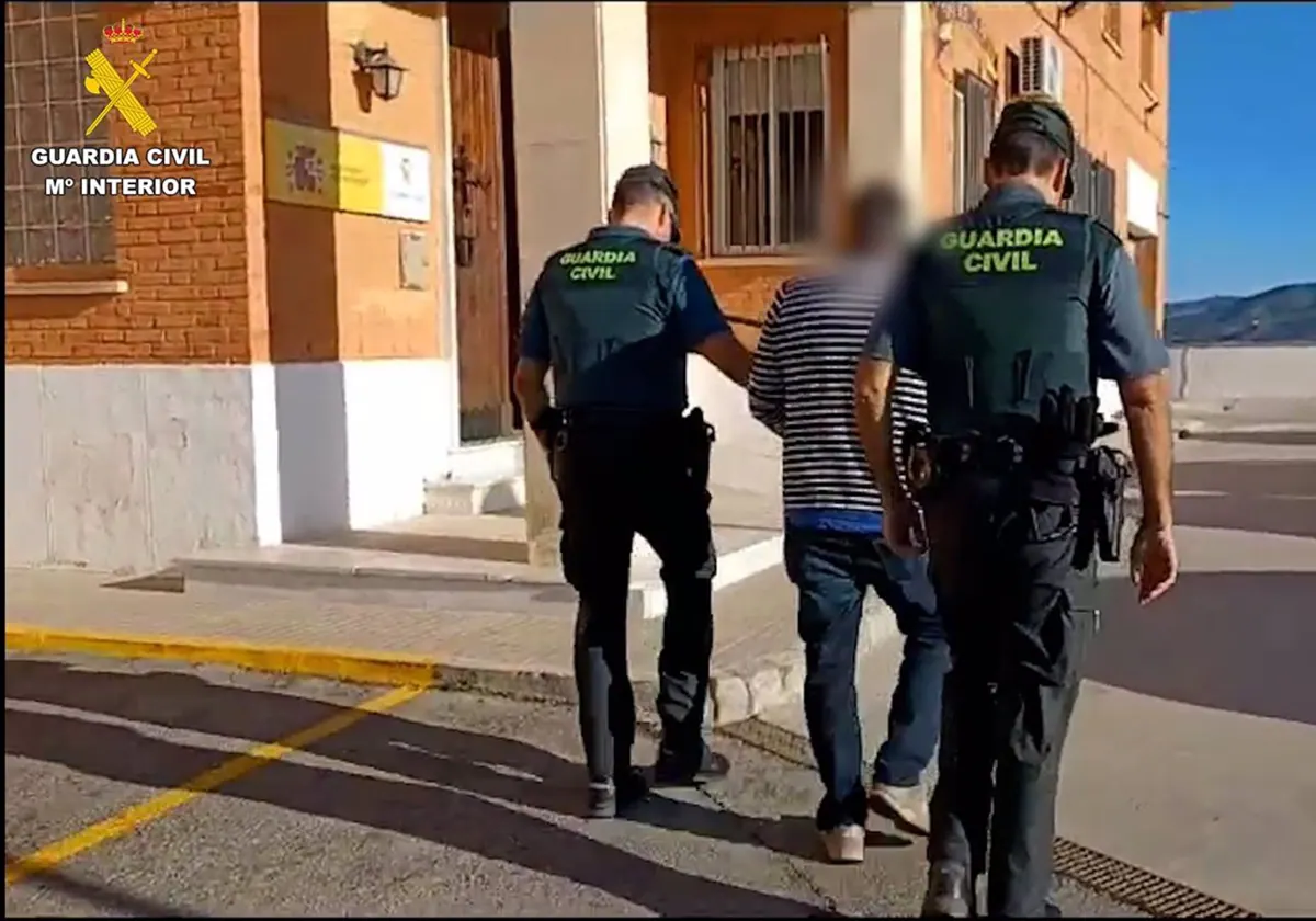 Detenida una pareja de Alcalá de los Gazules por robar con la tarjeta del banco más de 4.000 euros a una anciana de 86 años