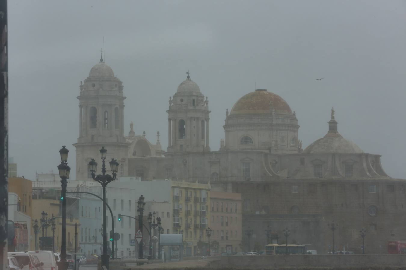 Fotos: Los efectos del paso de la borrasca Bernard en Cádiz