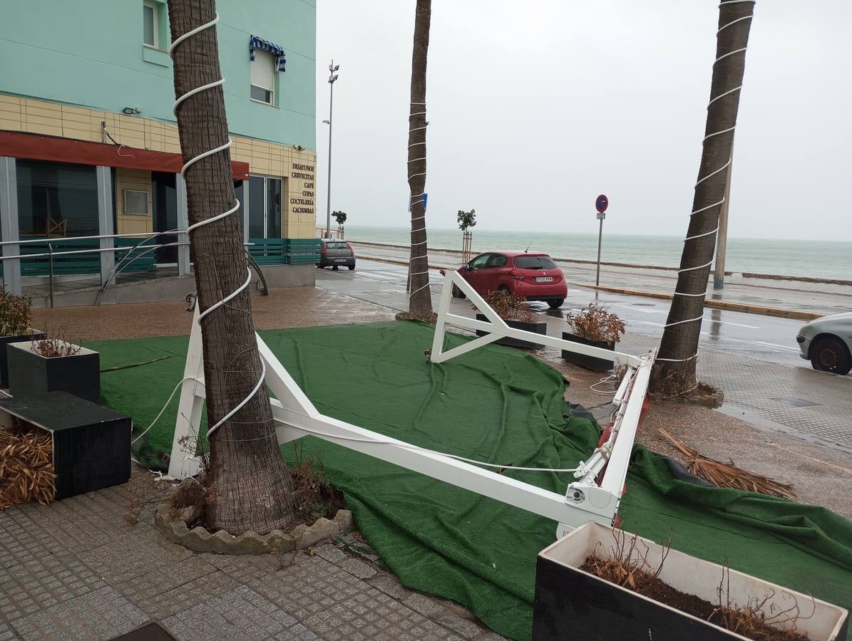 Fotos: Los efectos del paso de la borrasca Bernard en Cádiz