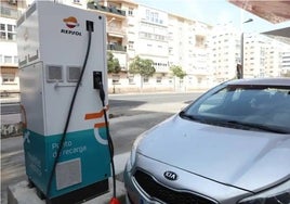 ¿Tienes un coche eléctrico? Consulta los puntos de recarga en la provincia