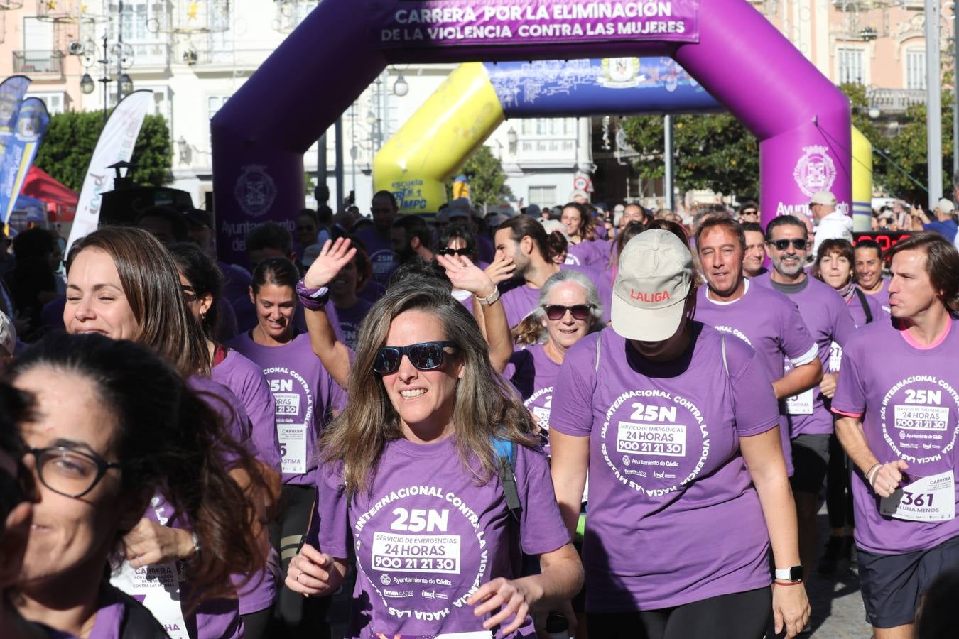 Fotos: Carrera Popular por la eliminación de la violencia contra las mujeres