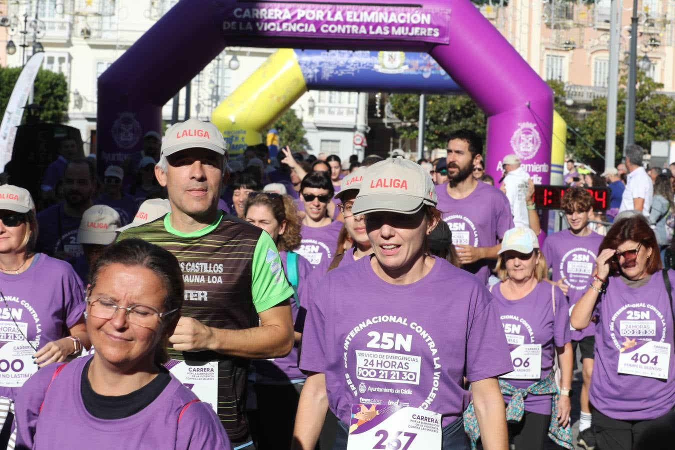 Fotos: Carrera Popular por la eliminación de la violencia contra las mujeres