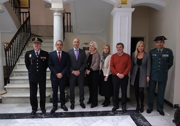 El Colegio de Farmacéuticos de Cádiz presenta la iniciativa de 'Farmacia, Espacio Seguro'