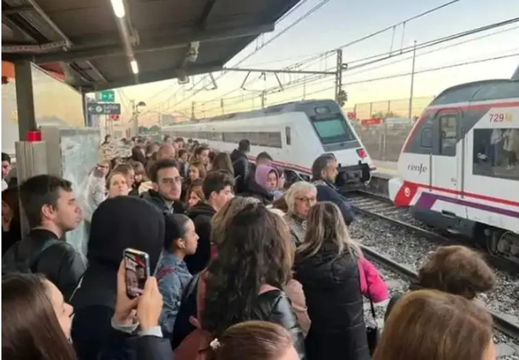 Estos son los trenes de Cádiz afectados por la huelga de Renfe en noviembre, diciembre y en el Puente de la Constitución