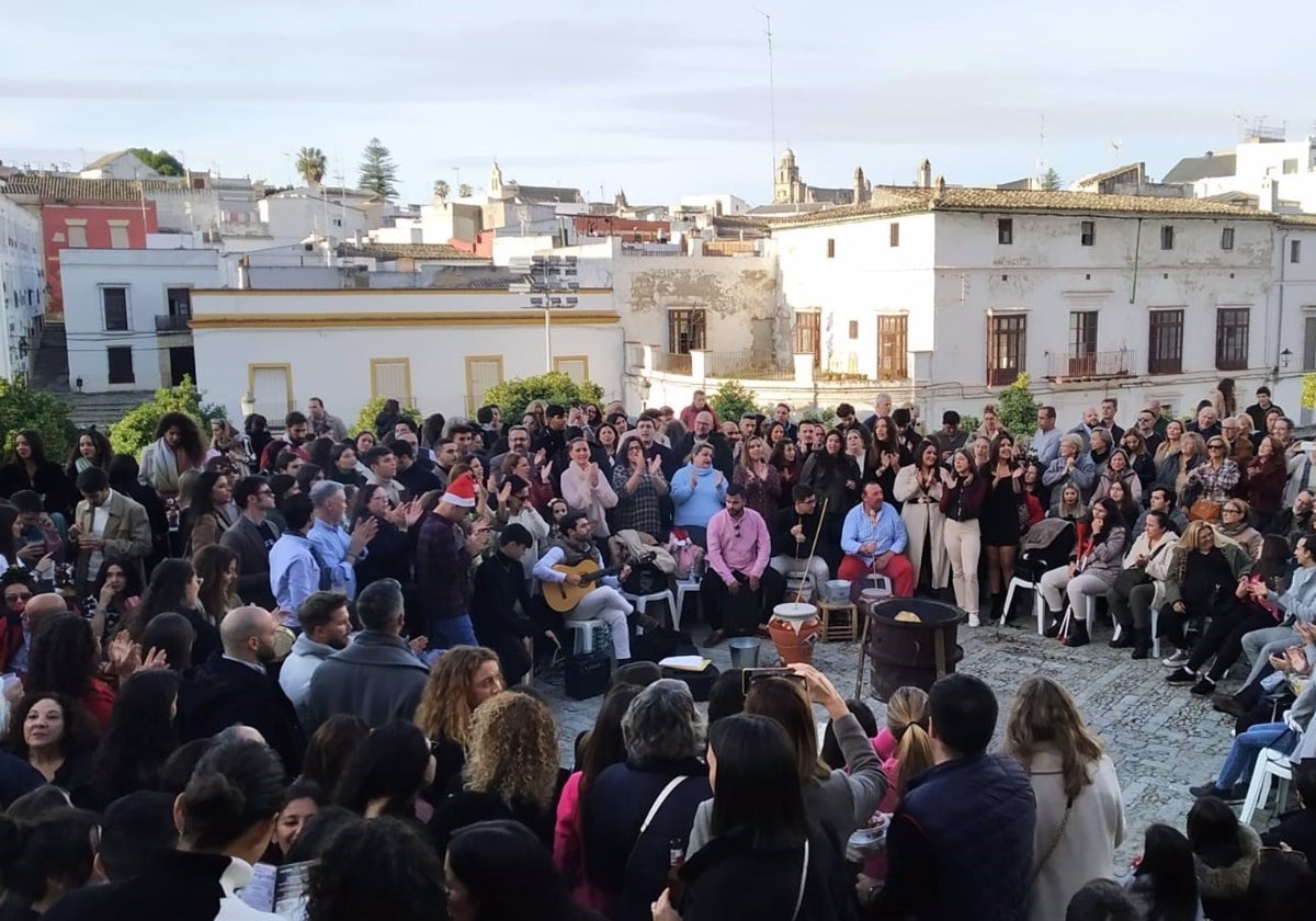 Jerez inicia la cruzada contra el botellón en el primer fin de semana de zambombas