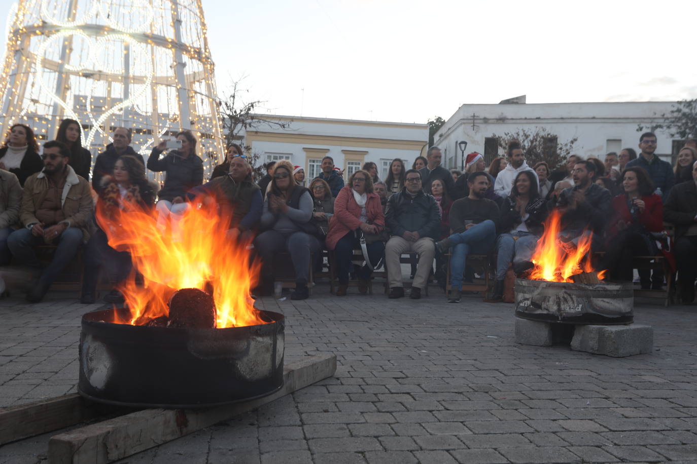 Fotos: Zambomba en la plaza Belén de Jerez
