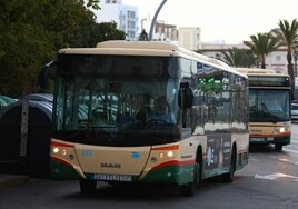 Óscar Torres propone la gratuidad de los autobuses urbanos durante la Navidad